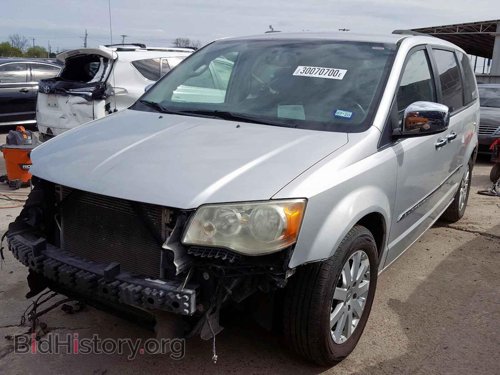 2011 CHRYSLER MINIVAN - VIN: 2A4RR8DG7BR722068 - Photo 2
