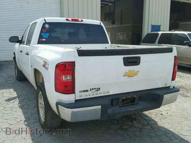 2011 CHEVROLET SILVERADO - VIN: 3GCPKSE36BG268959 - Фото 3