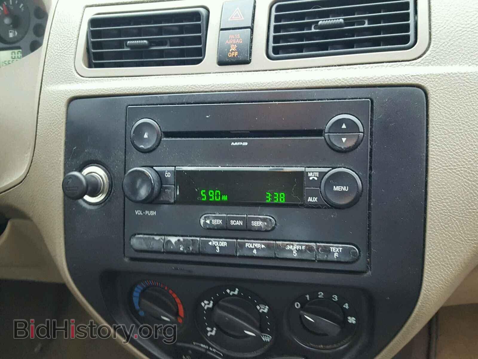 2005 FORD FOCUS - VIN: 1FAFP34N25W213930 - Фото 9