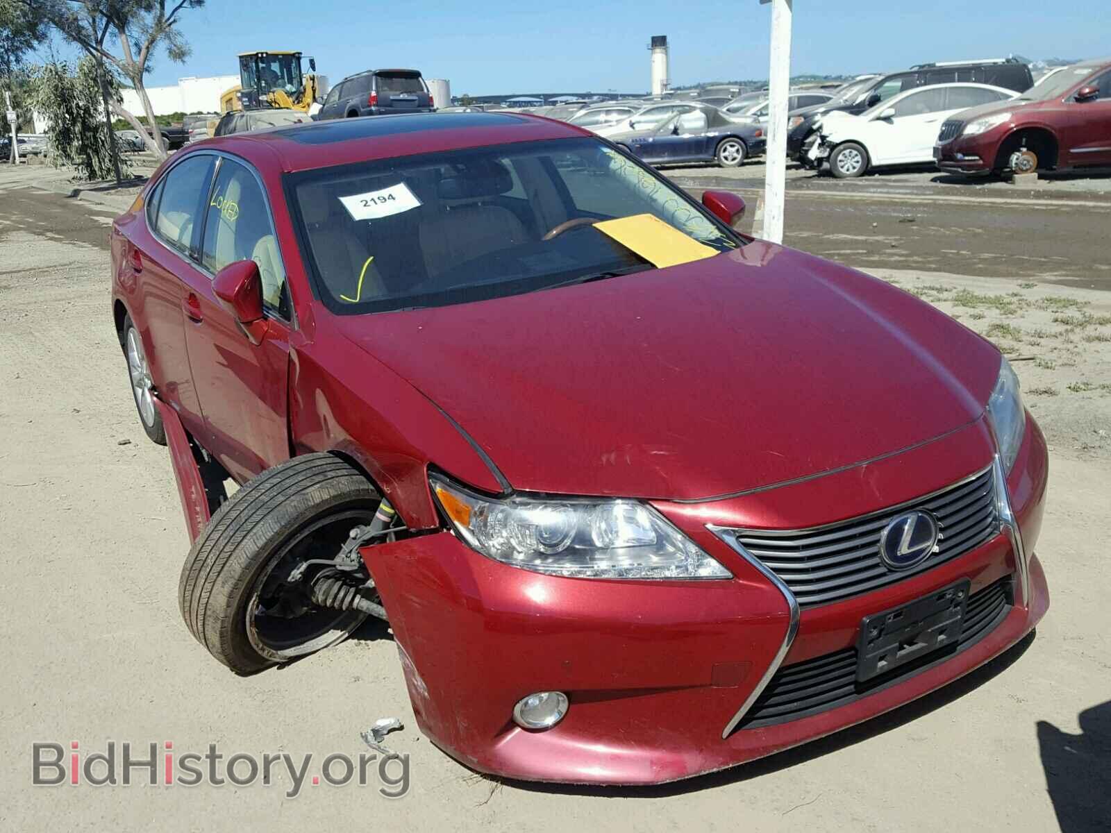 Фотография JTHBW1GG8D2002507 - LEXUS ES300 2013