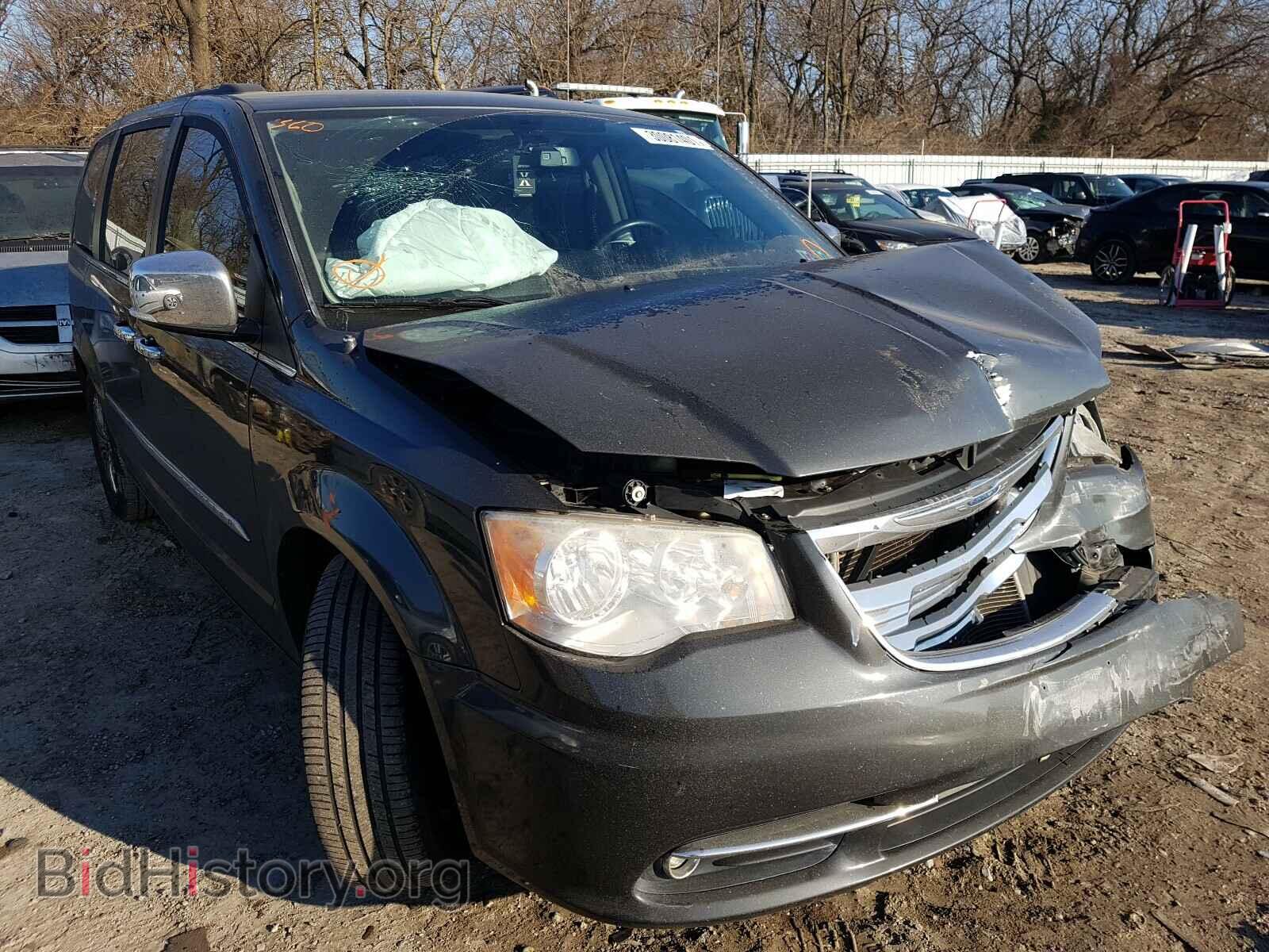 Photo 2A4PR8DG9BR760921 - CHRYSLER MINIVAN 2011
