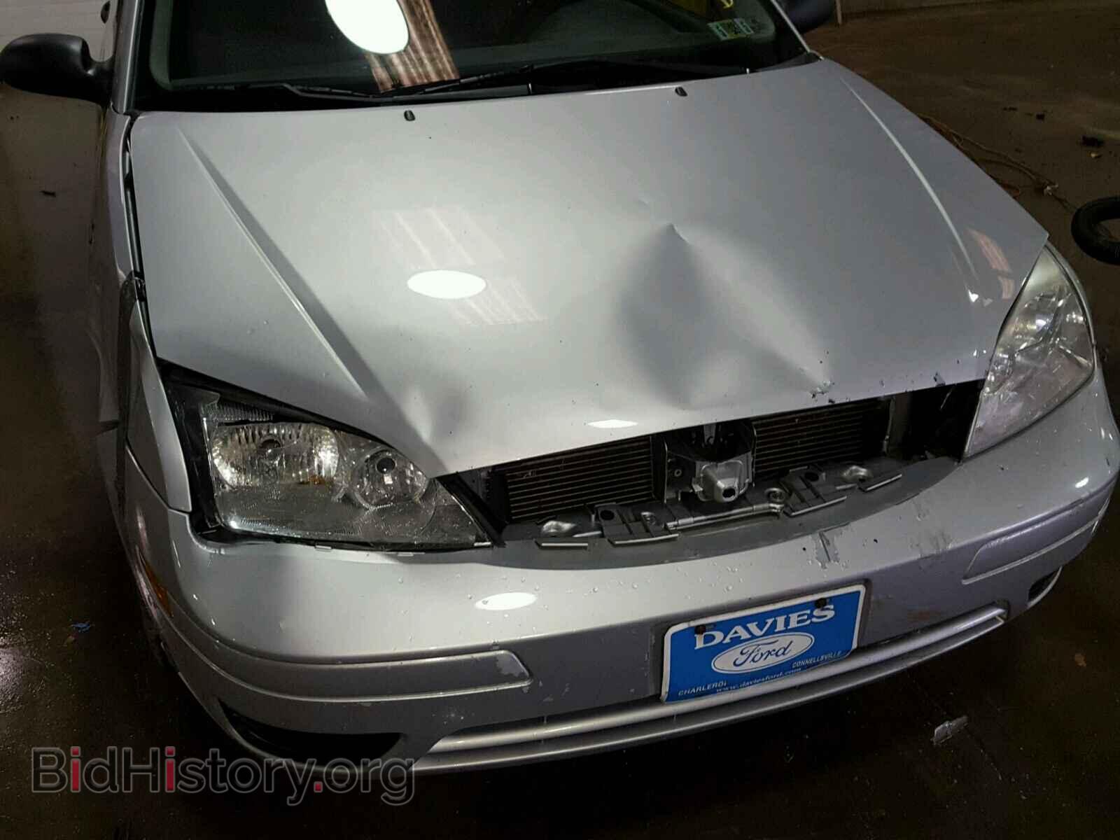 2007 FORD FOCUS - VIN: 1FAFP36N37W207828 - Фото 9