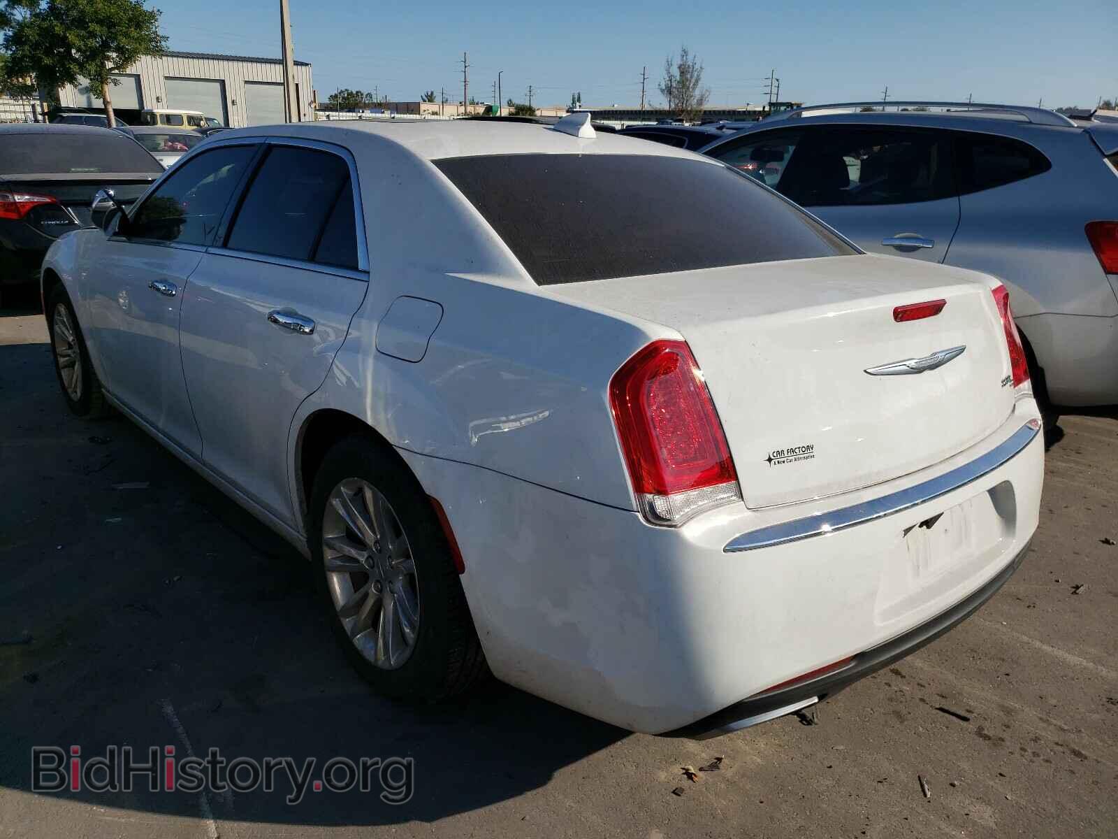 2016 CHRYSLER 300 - VIN: 2C3CCAEG9GH207190 - Фото 3