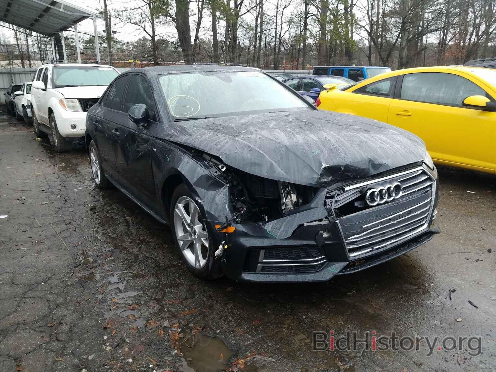 Photo WAUKMAF43JA113219 - AUDI A4 2018