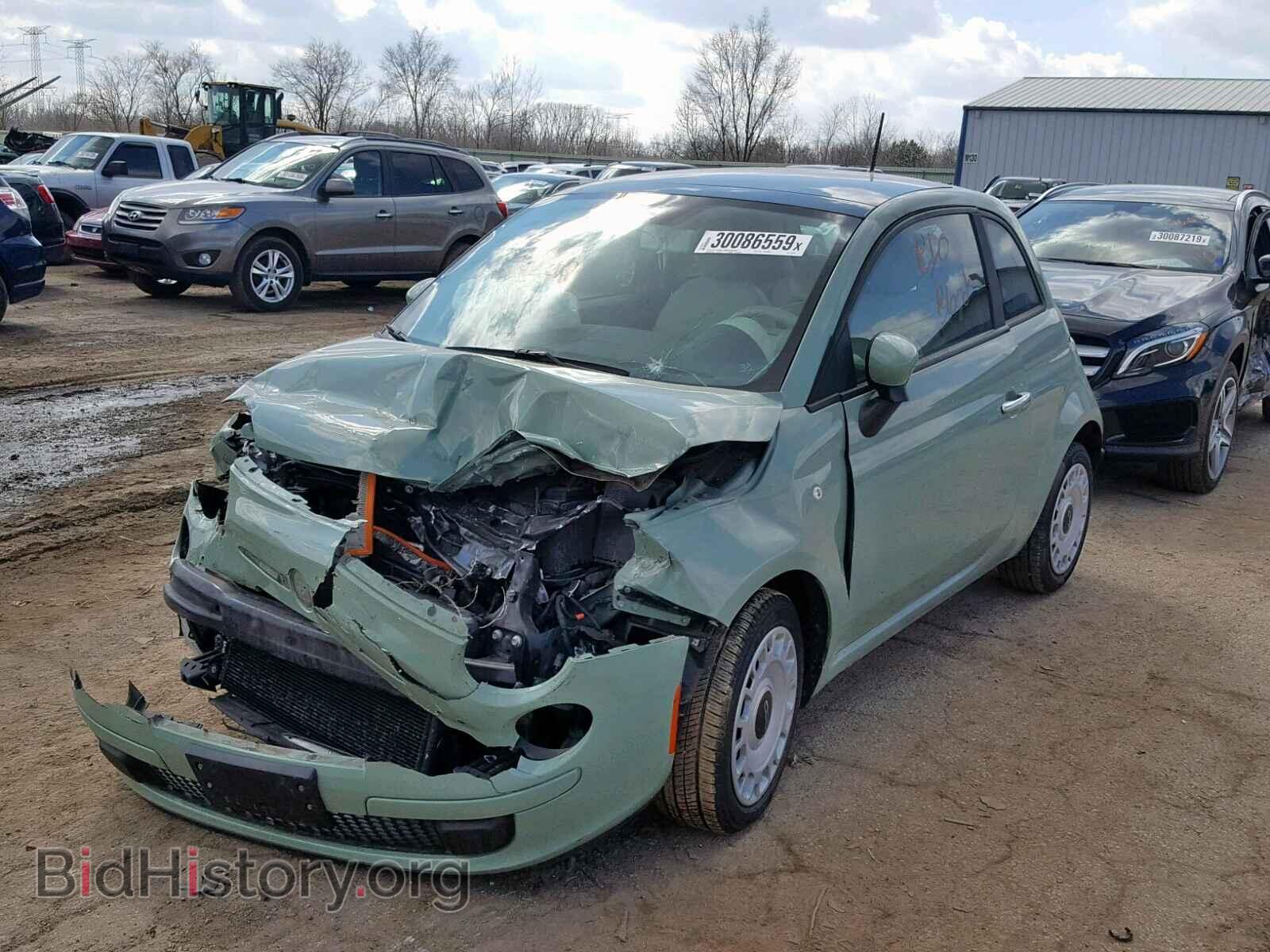 2013 FIAT 500 - VIN: 3C3CFFAR0DT554485 - Photo 2