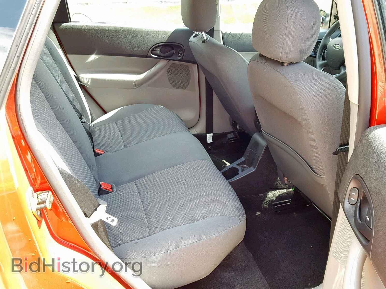 2005 FORD FOCUS - VIN: 3FAFP37N35R147743 - Фото 6