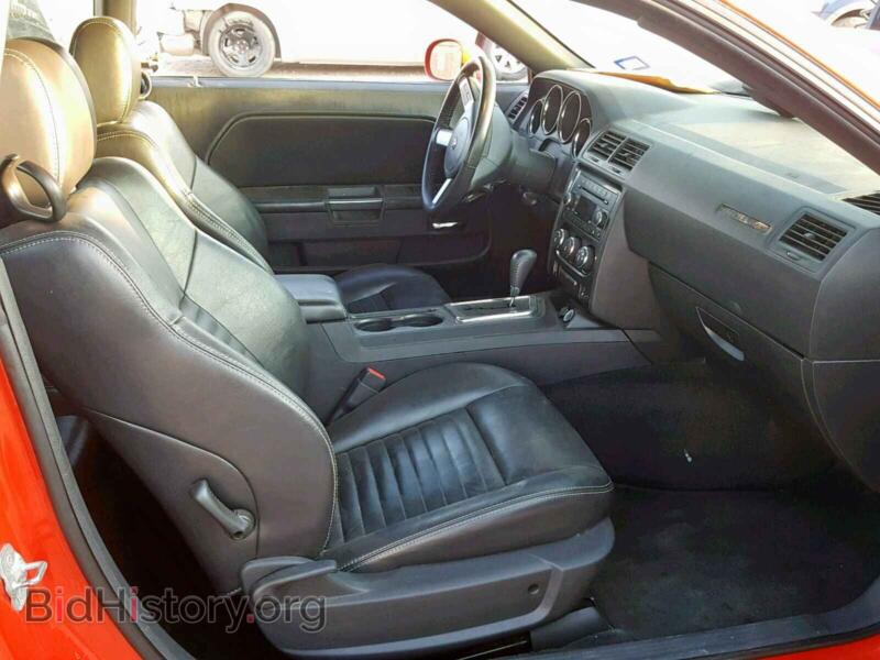 2010 Dodge CHALLENGER (VIN 2B3CJ5DT1AH112140) — фото 5 из 10