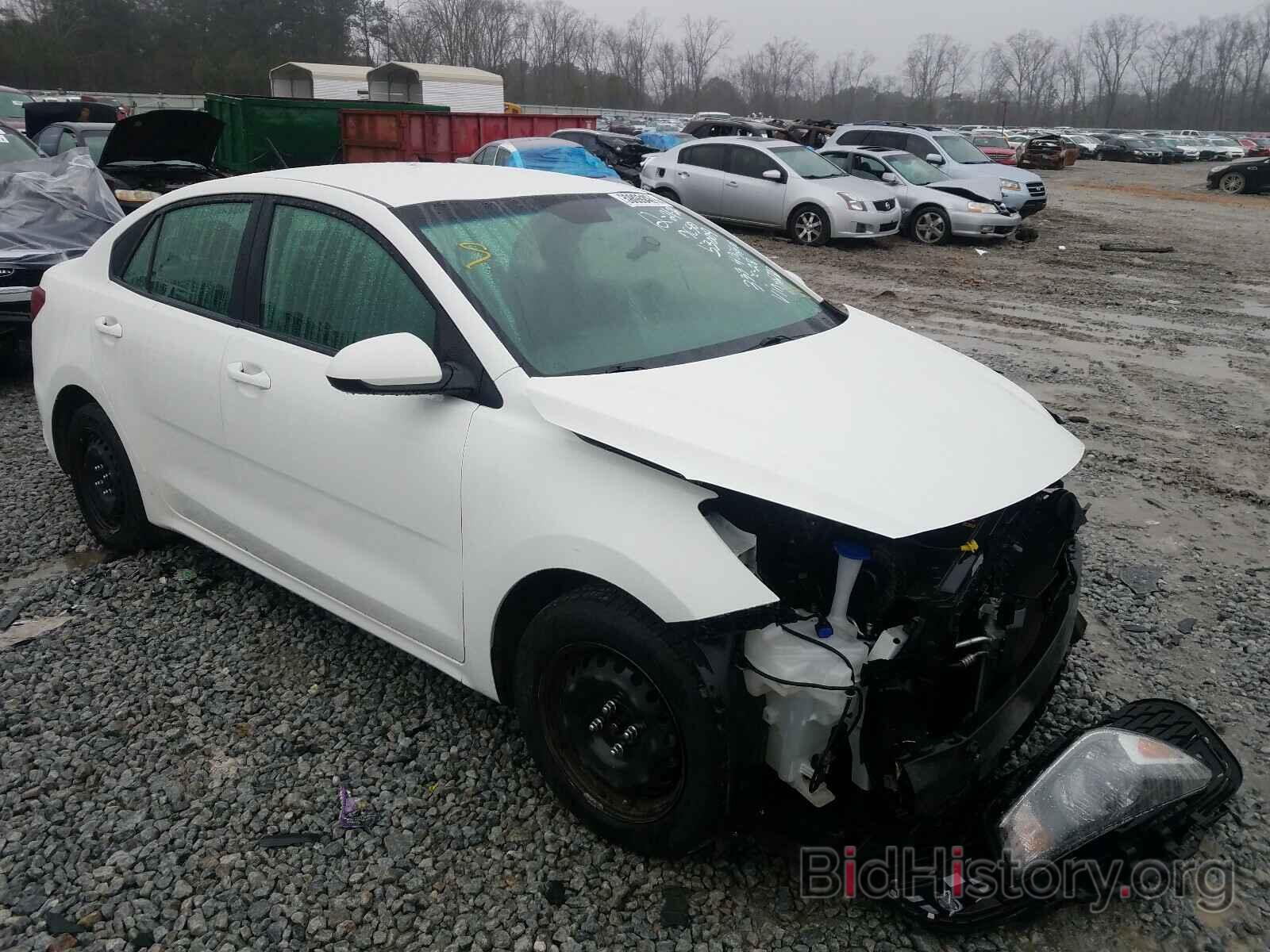 Photo 3KPA24AB6JE076787 - KIA RIO 2018