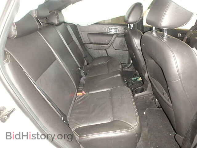2010 FORD FOCUS - VIN: 1FAHP3GN3AW126875 - Photo 6