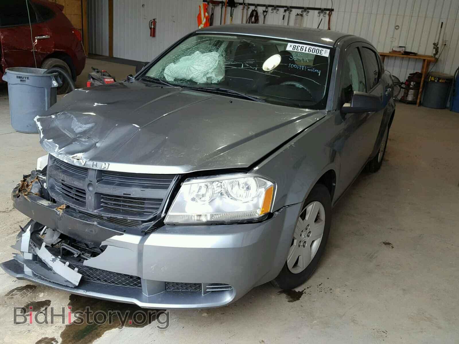 2010 DODGE AVENGER - VIN: 1B3CC4FB8AN215510 - Фото 2