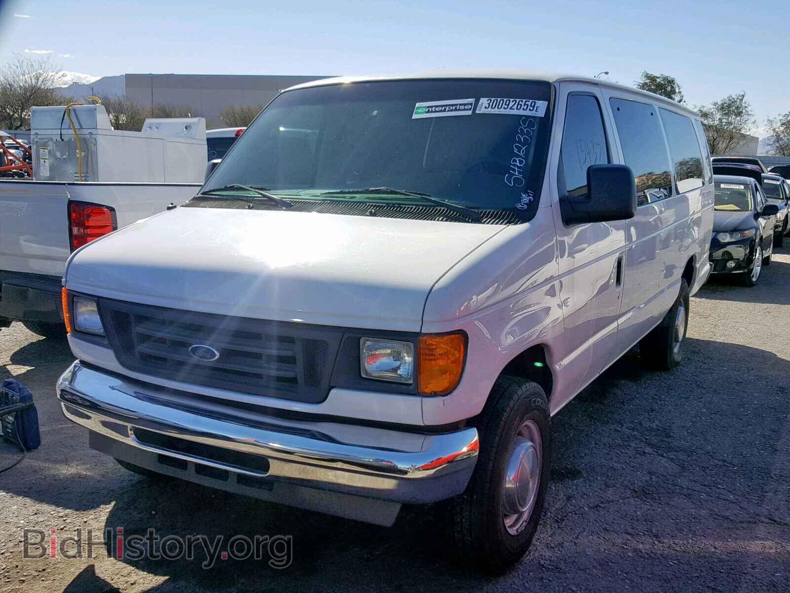 2005 FORD ECONOLINE - VIN: 1FBSS31S65HB12335 - Фото 2