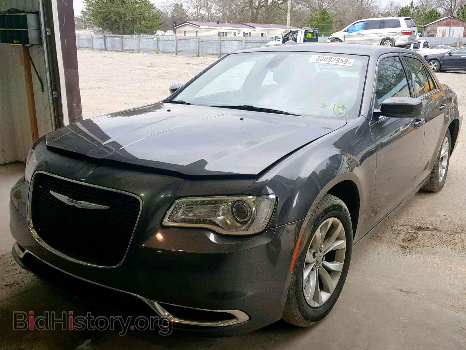 2016 CHRYSLER 300 - VIN: 2C3CCAAG7GH156276 - Фото 2