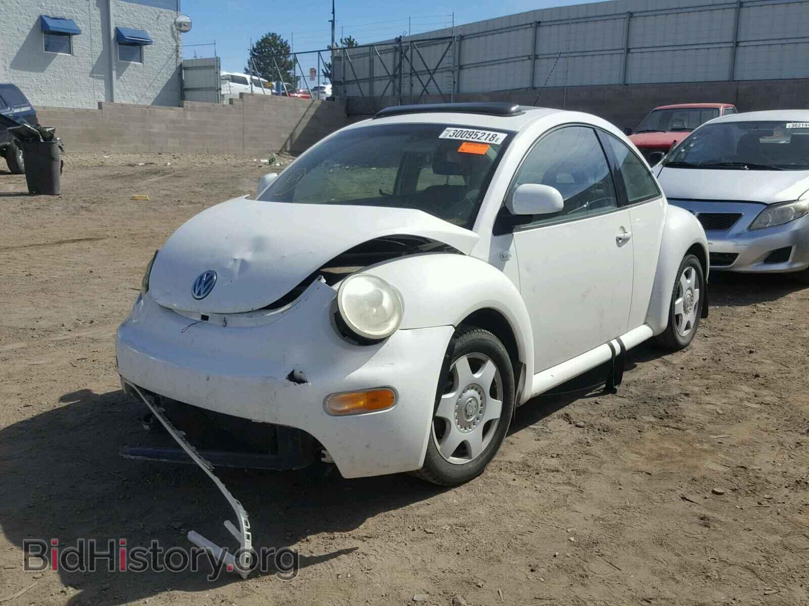 2000 VOLKSWAGEN BEETLE - VIN: 3VWCA21C2YM423831 - Фото 2
