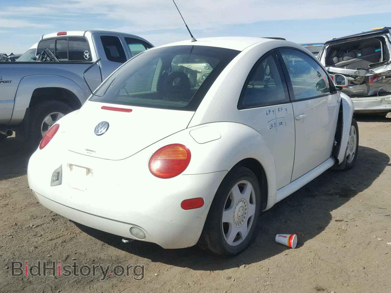 2000 VOLKSWAGEN BEETLE - VIN: 3VWCA21C2YM423831 - Фото 4