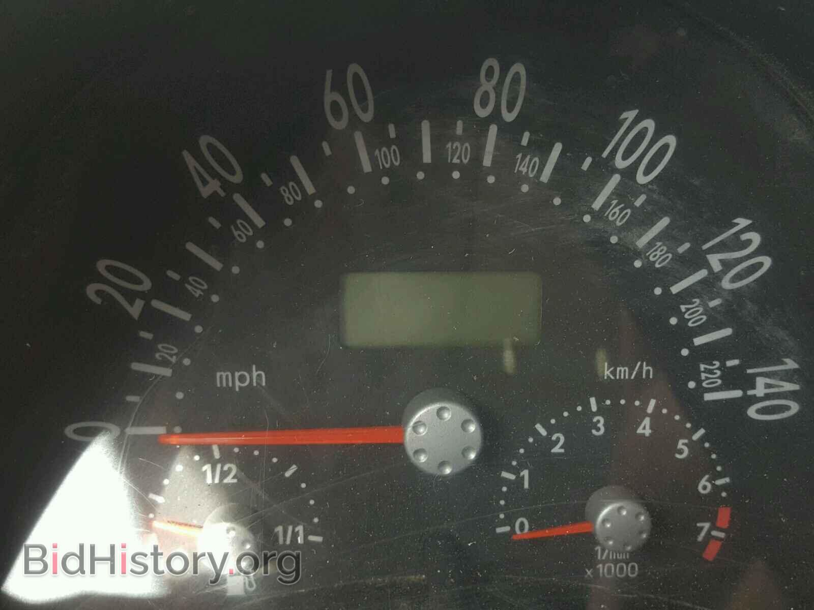 2000 VOLKSWAGEN BEETLE - VIN: 3VWCA21C2YM423831 - Фото 8