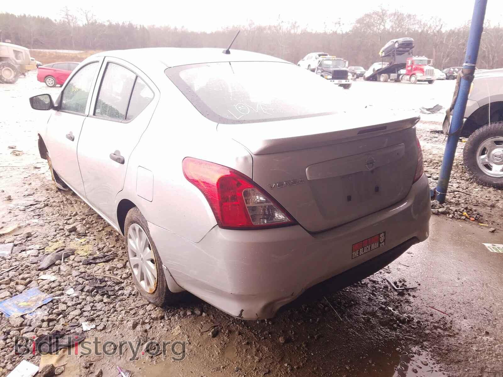 2017 NISSAN VERSA - VIN: 3N1CN7AP8HL842024 - Фото 3