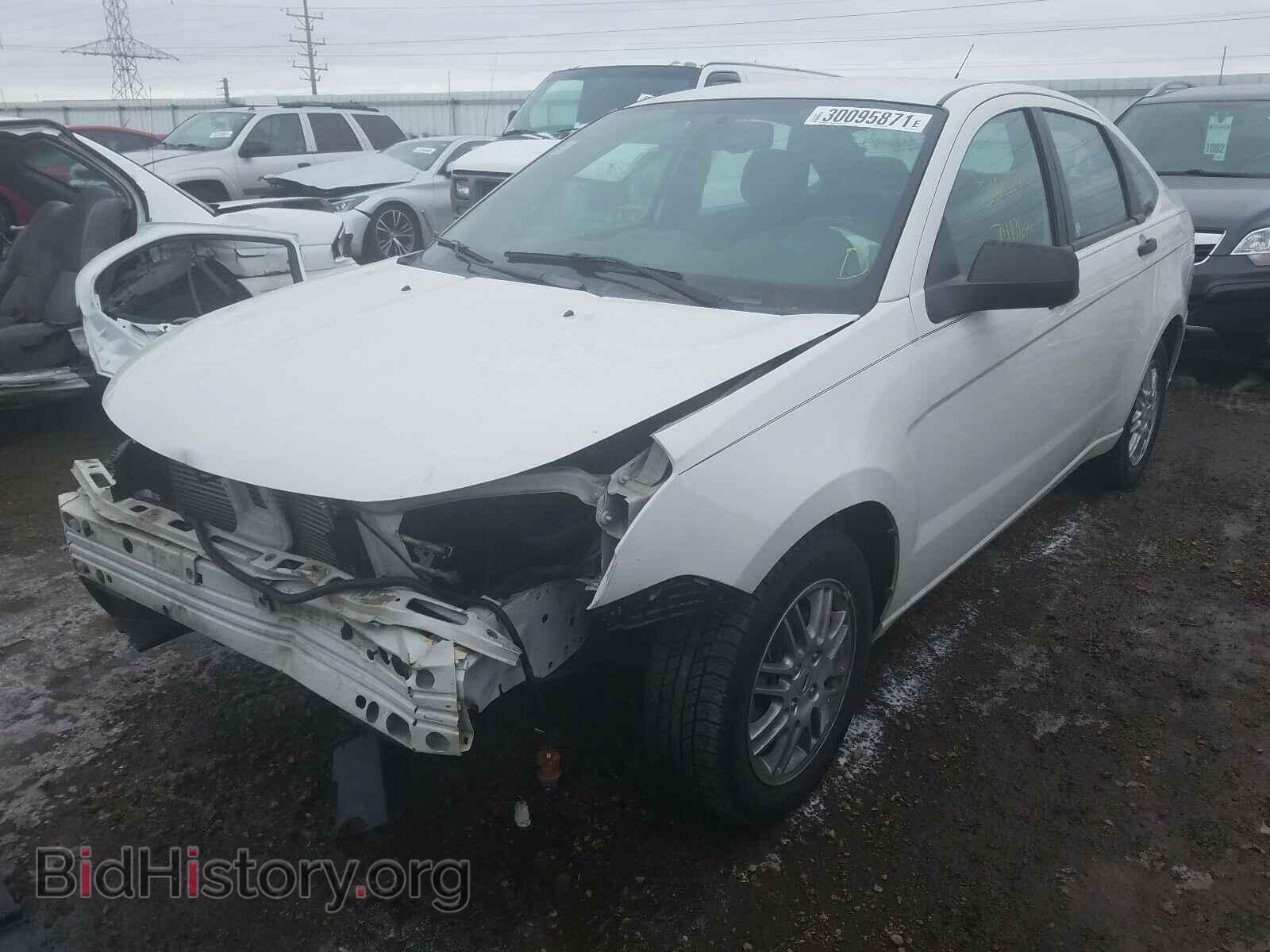 2011 FORD FOCUS - VIN: 1FAHP3FN5BW187793 - Фото 2