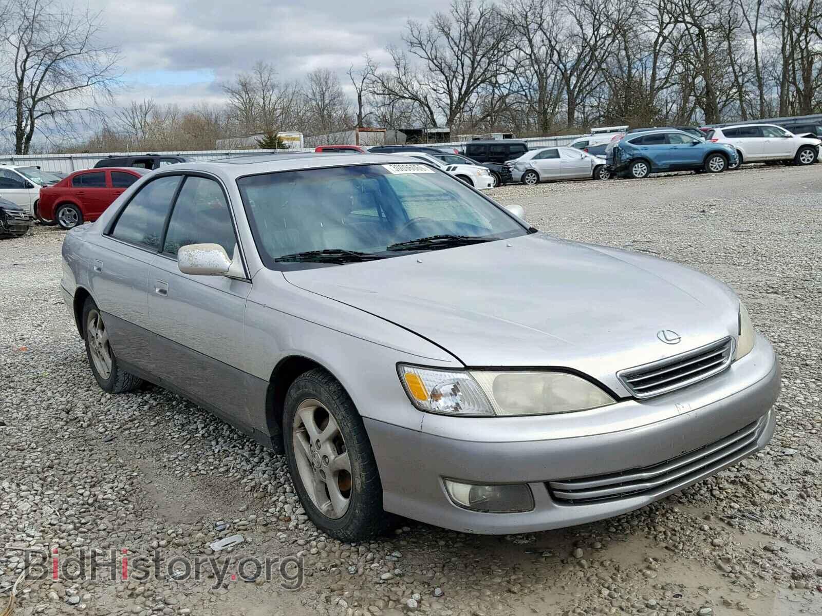Фотография JT8BF28G815109703 - LEXUS ES300 2001