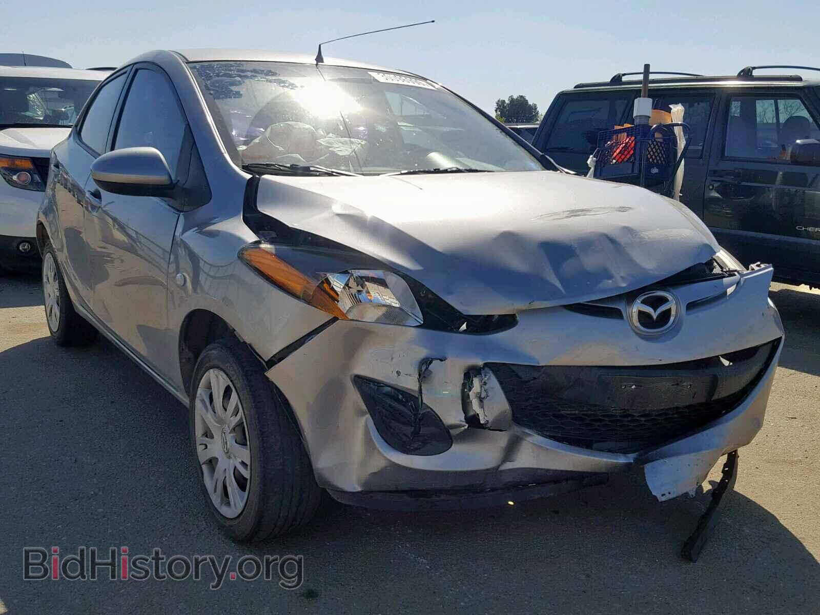Фотография JM1DE1KZ5E0185870 - MAZDA 2 2014