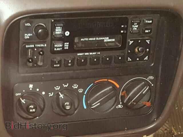 1996 CHRYSLER SEBRING - VIN: 3C3EL45H8TT283004 - Фото 9