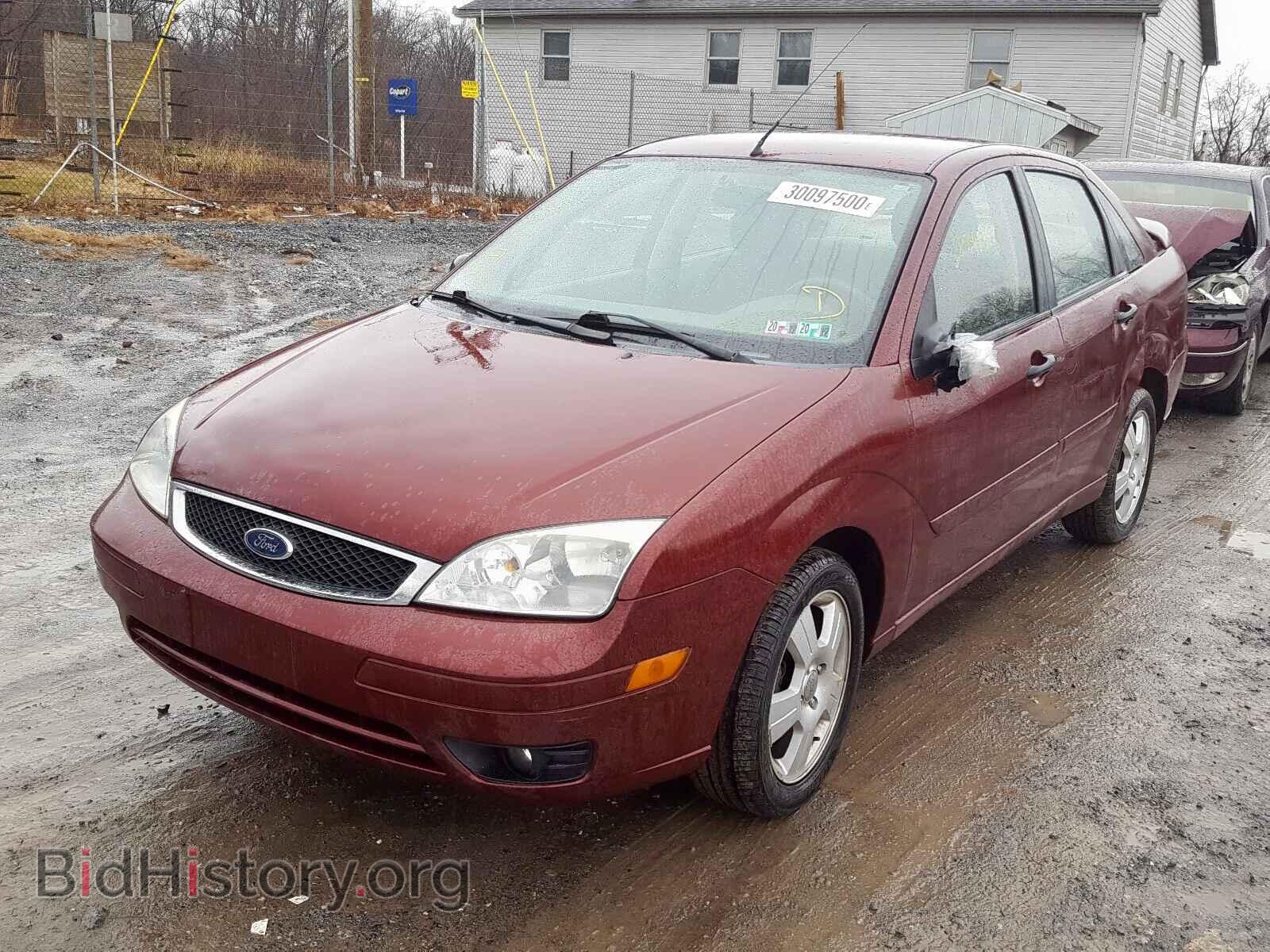 2007 FORD FOCUS - VIN: 1FAHP34N67W273947 - Фото 2