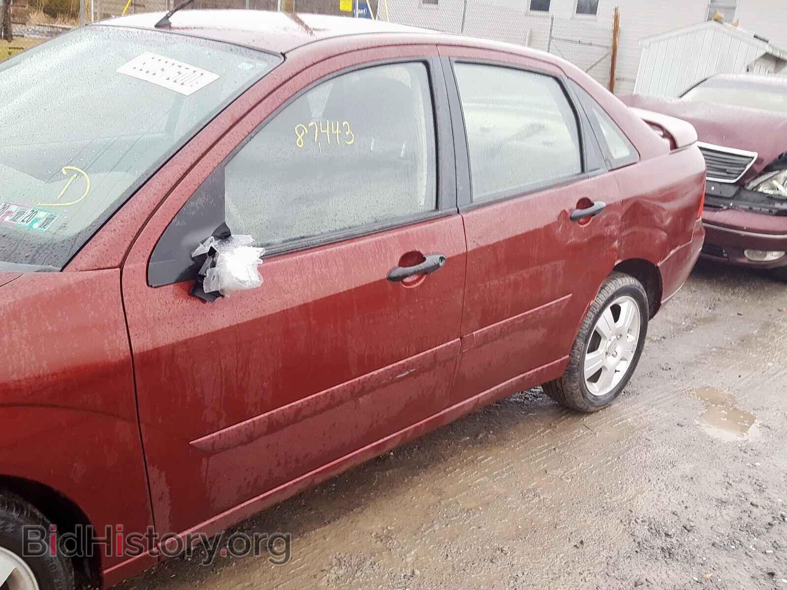 2007 FORD FOCUS - VIN: 1FAHP34N67W273947 - Фото 9