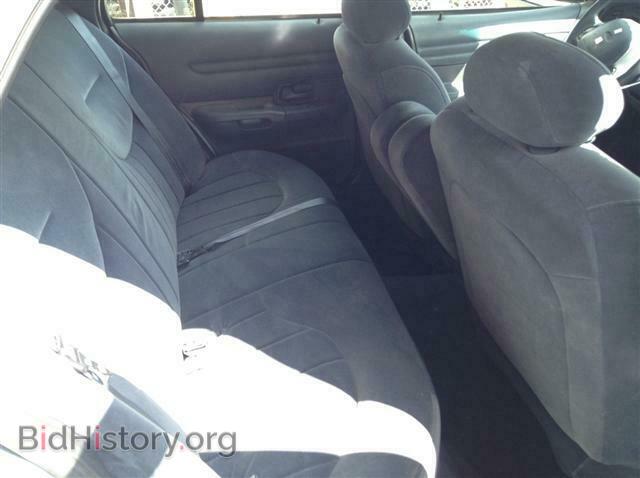 2000 FORD CROWN VIC - VIN: 2FAFP73W6YX155377 - Фото 6