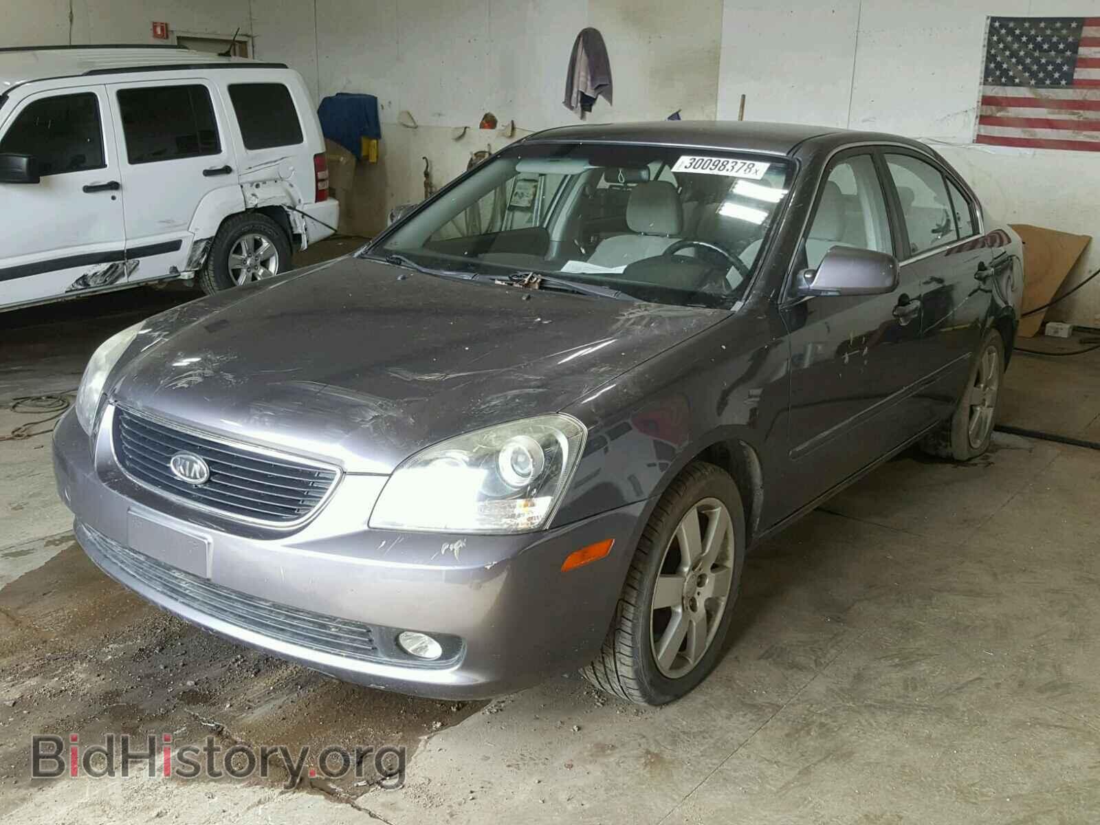 2008 KIA OPTIMA - VIN: KNAGE123085168763 - Фото 2