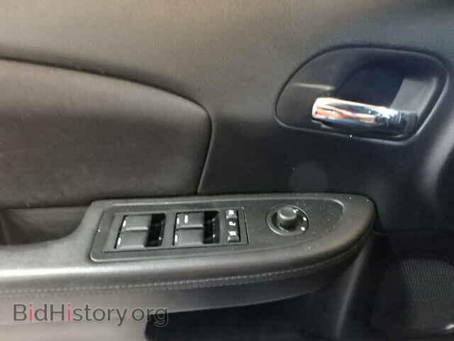 2013 CHRYSLER 200 - VIN: 1C3CCBBB6DN632853 - Photo 10
