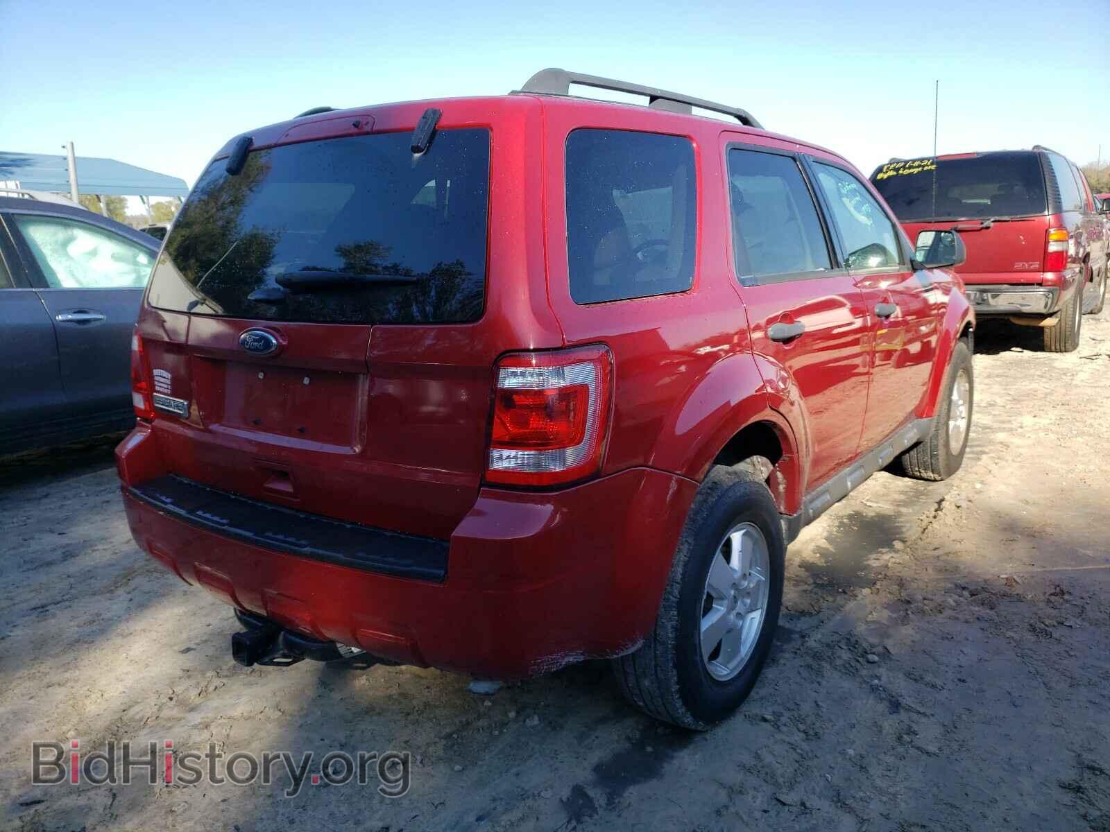 2011 FORD ESCAPE - VIN: 1FMCU0D76BKB64509 - Фото 4