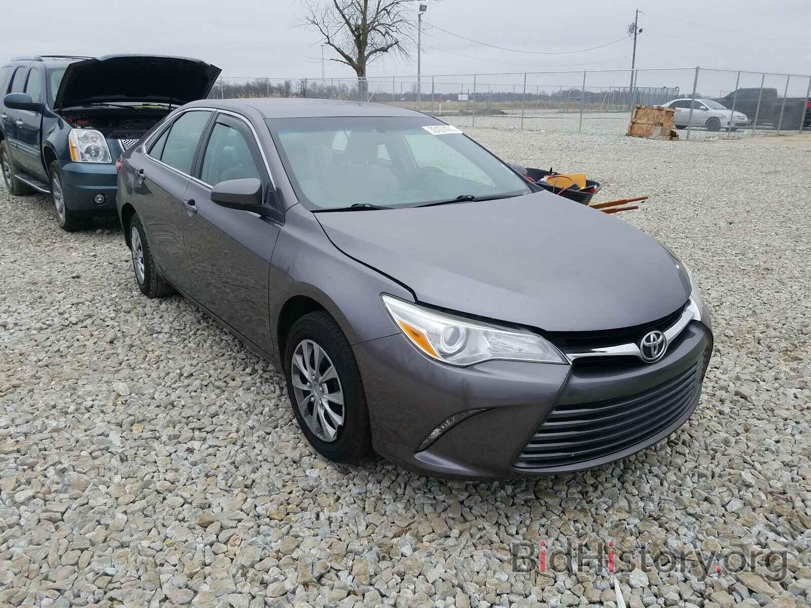 Photo 4T4BF1FK3FR506687 - TOYOTA CAMRY 2015