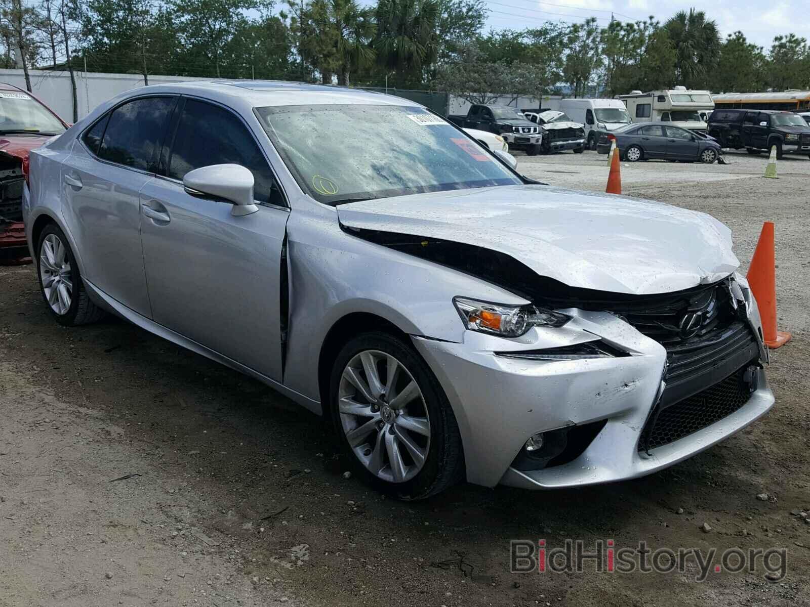 Photo JTHBA1D20G5023197 - LEXUS IS200 2016