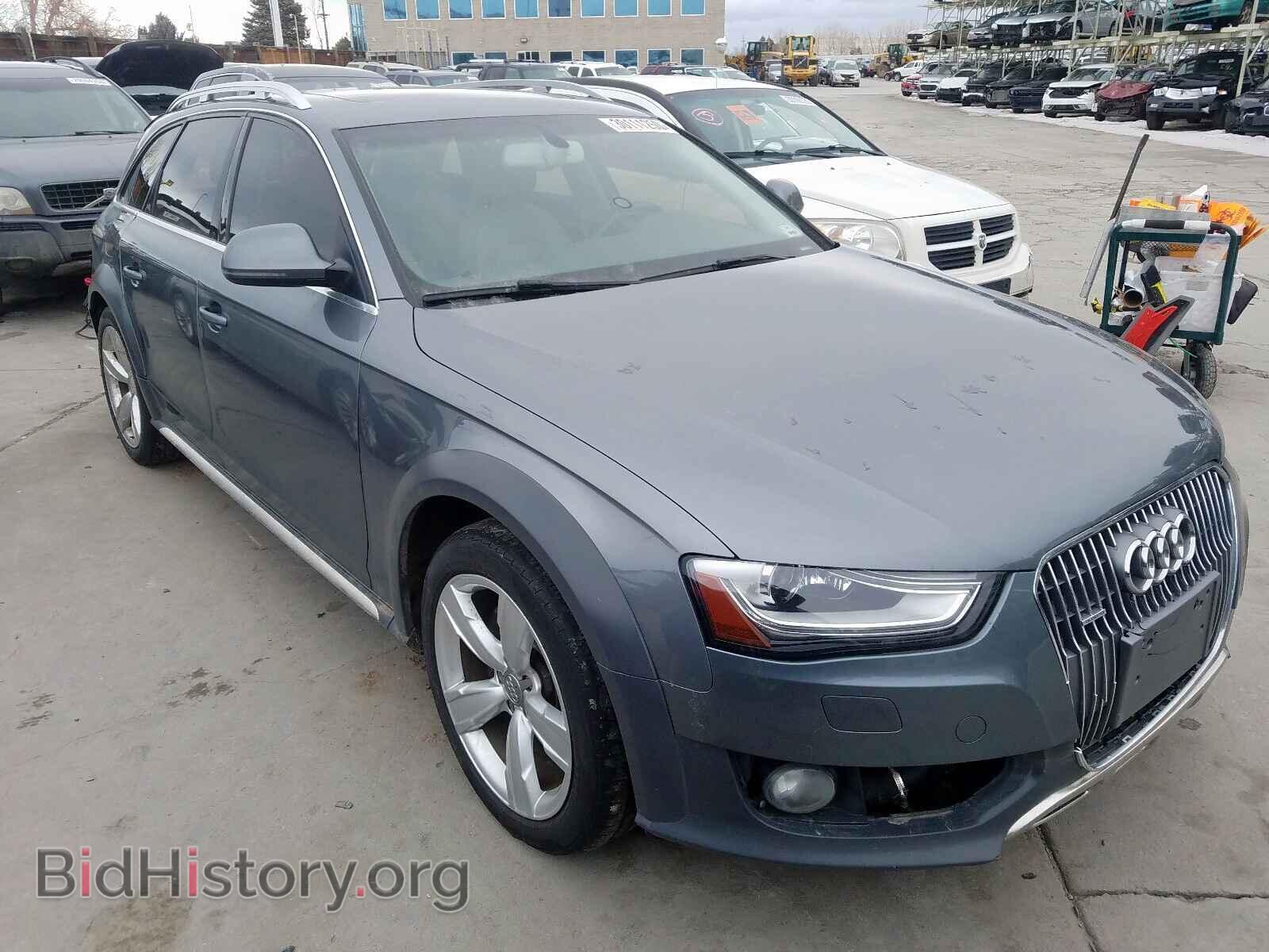 Фотография WA1VFAFL8DA209217 - AUDI A4 2013