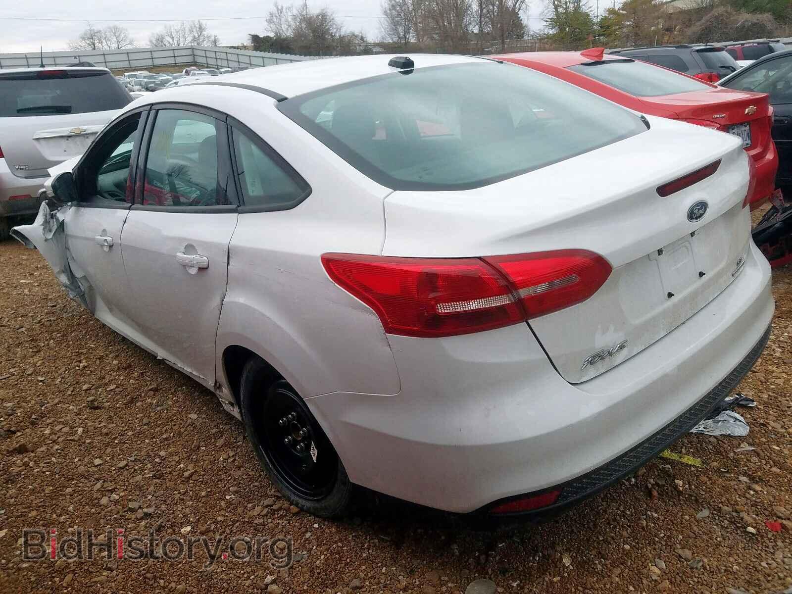 2016 FORD FOCUS - VIN: 1FADP3F22GL361493 - Фото 3