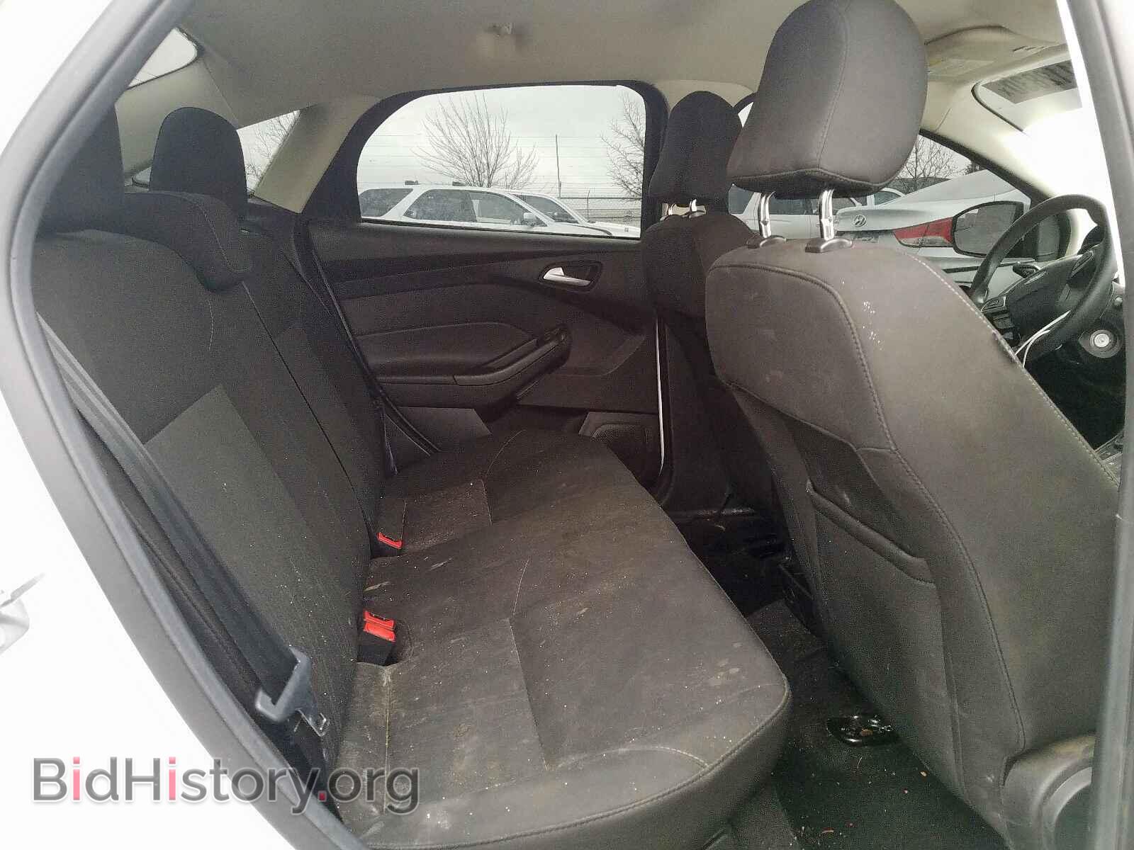 2017 FORD FOCUS - VIN: 1FADP3FEXHL303708 - Photo 6