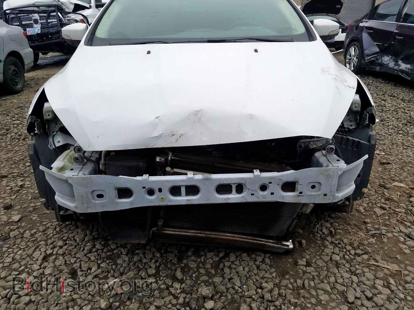 2017 FORD FOCUS - VIN: 1FADP3FEXHL303708 - Photo 9