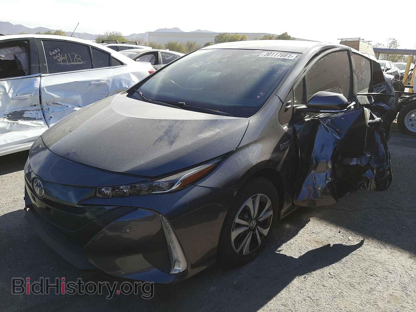 2018 TOYOTA PRIUS - VIN: JTDKARFP2J3086121 - Фото 2