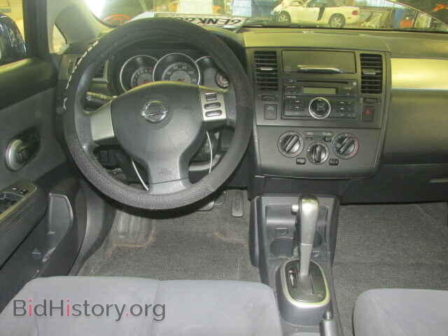 2008 NISSAN VERSA - VIN: 3N1BC13E18L428917 - Фото 9