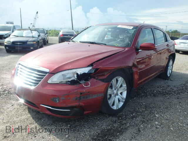 2013 CHRYSLER 200 - VIN: 1C3CCBBB0DN656520 - Фото 2