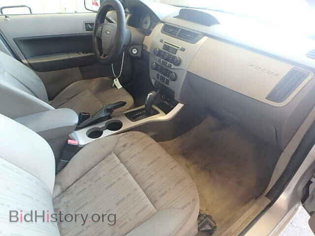 2009 FORD FOCUS - VIN: 1FAHP35N29W206862 - Фото 5