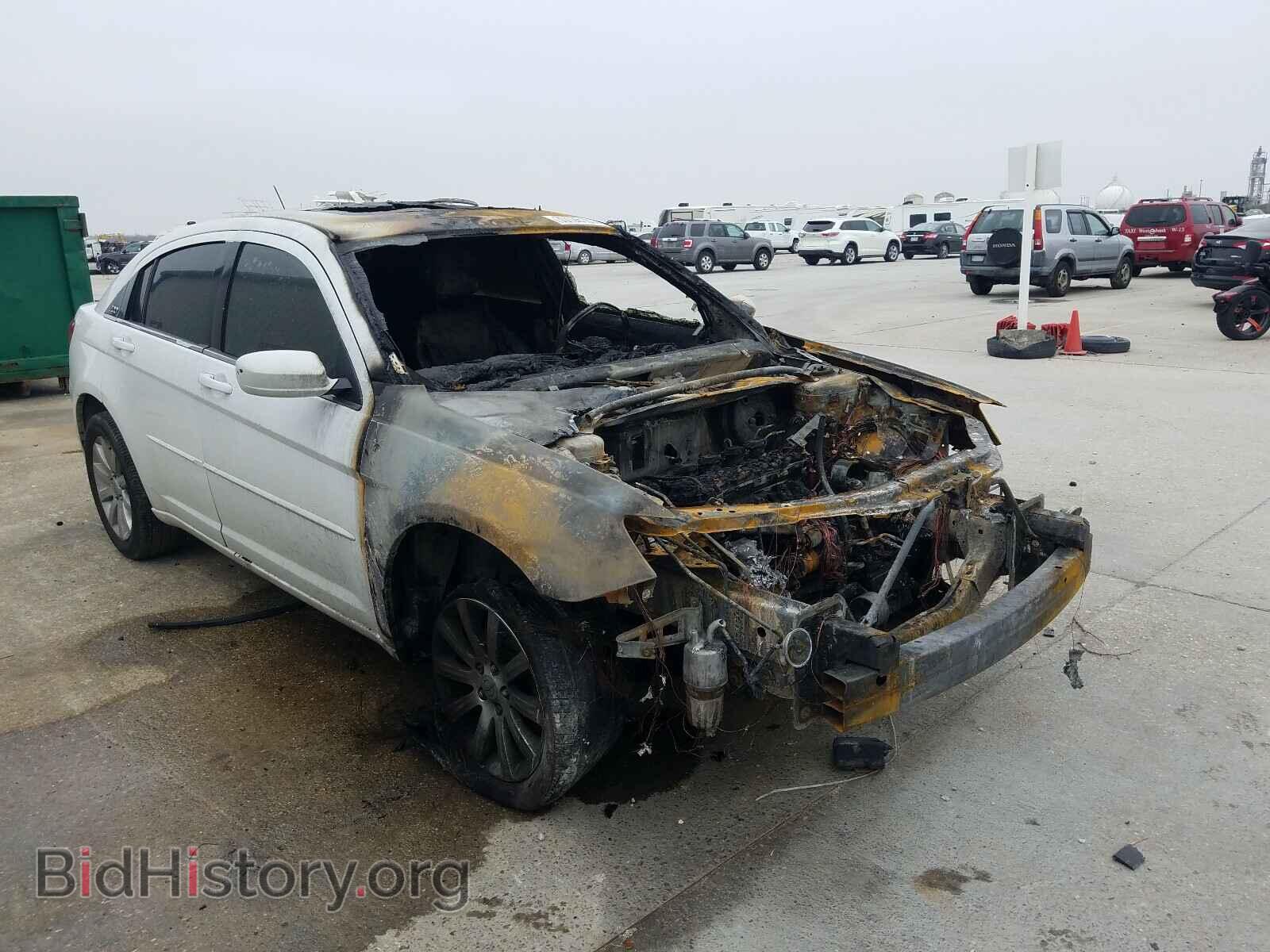 Фотография 1C3CCBBB8CN212610 - CHRYSLER 200 2012
