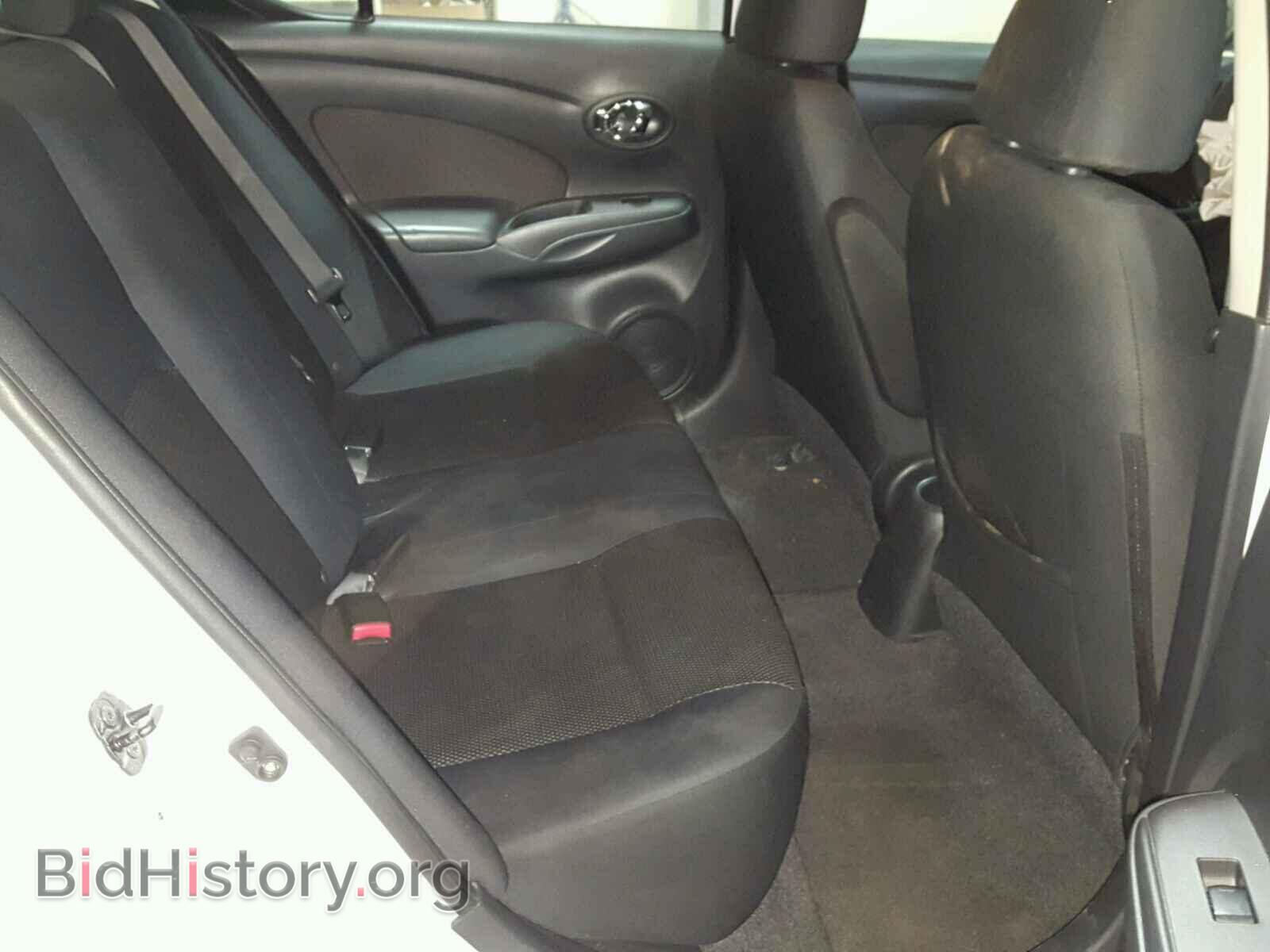 2013 NISSAN VERSA - VIN: 3N1CN7AP1DL870757 - Фото 2
