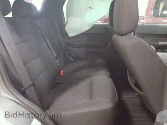 2011 FORD ESCAPE - VIN: 1FMCU9DG4BKA00891 - Фото 6