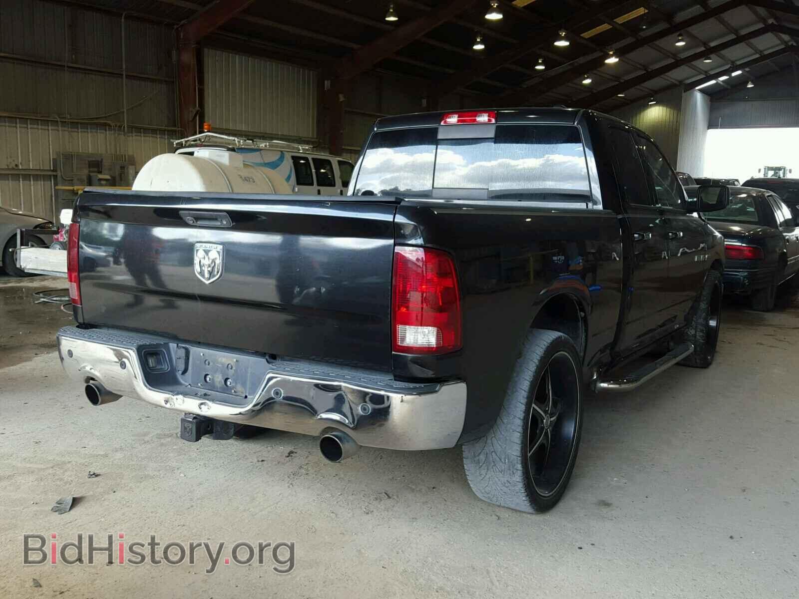 2010 DODGE RAM 1500 - VIN: 1D7RB1GTXAS250509 - Фото 4