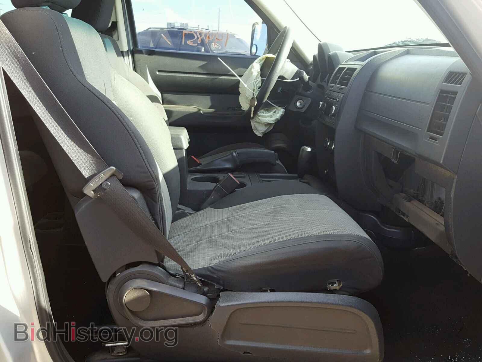 2007 DODGE NITRO - VIN: 1D8GT28KX7W615882 - Photo 5