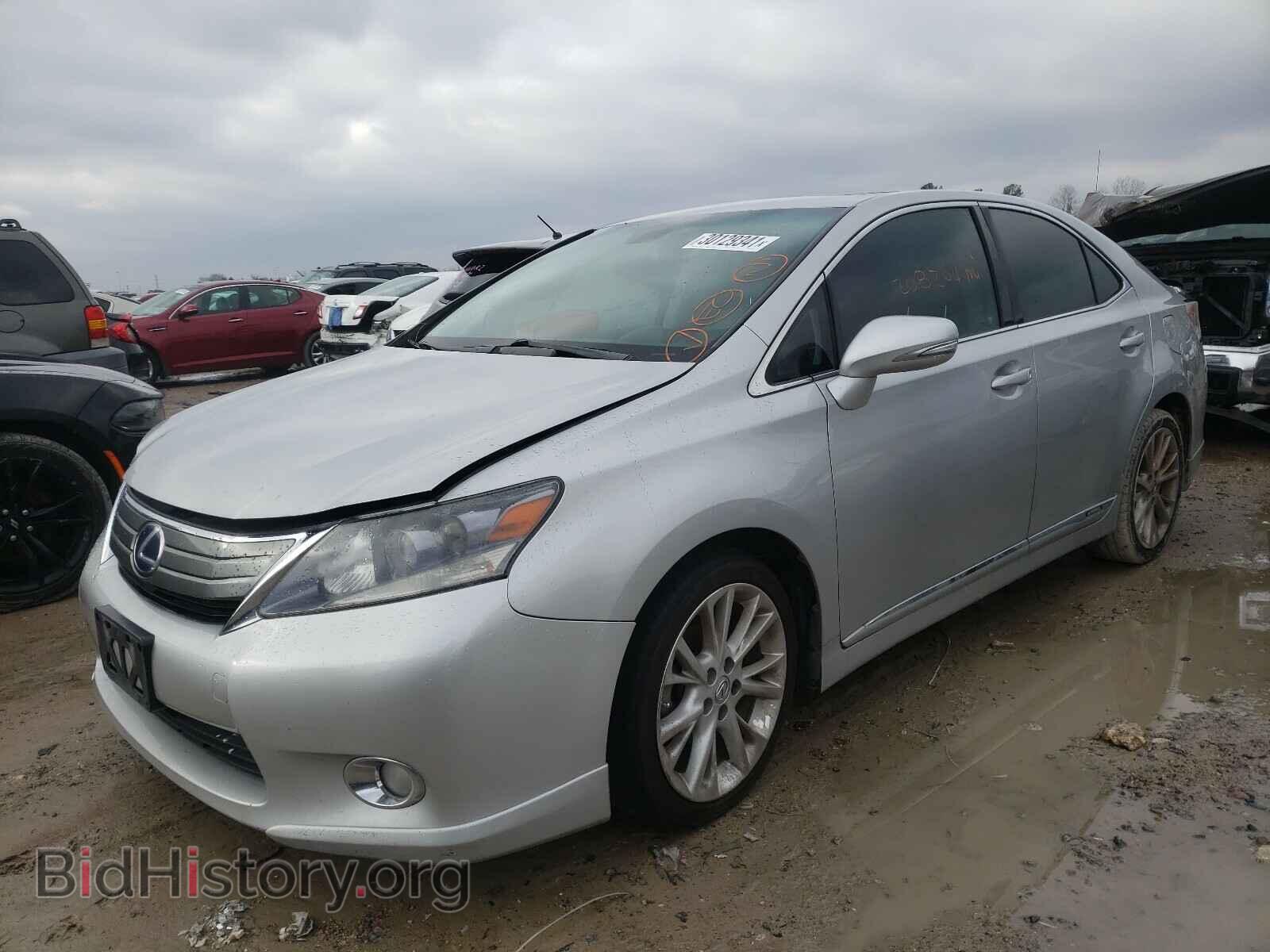 2010 LEXUS HS - VIN: JTHBB1BA4A2012204 - Photo 2
