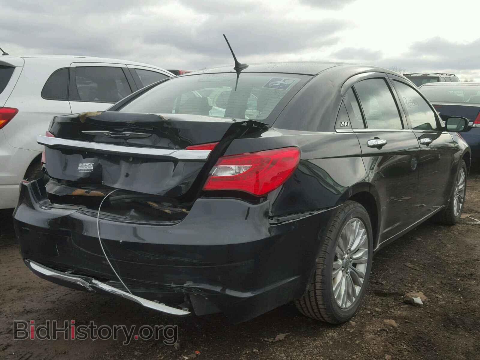2011 CHRYSLER 200 - VIN: 1C3BC2FB7BN615546 - Фото 4