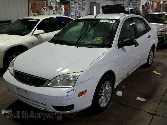 2005 FORD FOCUS - VIN: 1FAFP34N75W147536 - Фото 2
