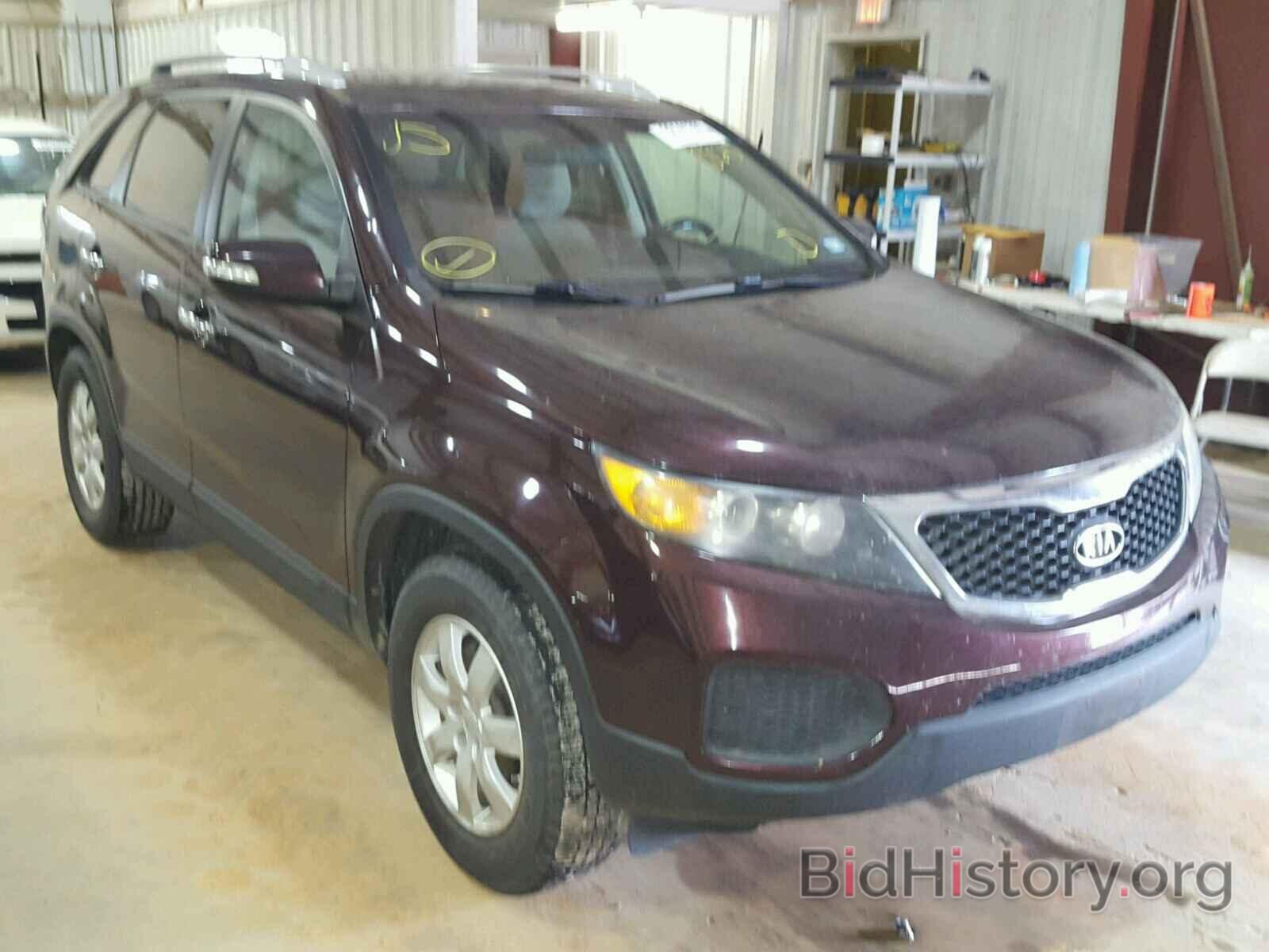 Photo 5XYKT3A1XBG089825 - KIA SORENTO 2011