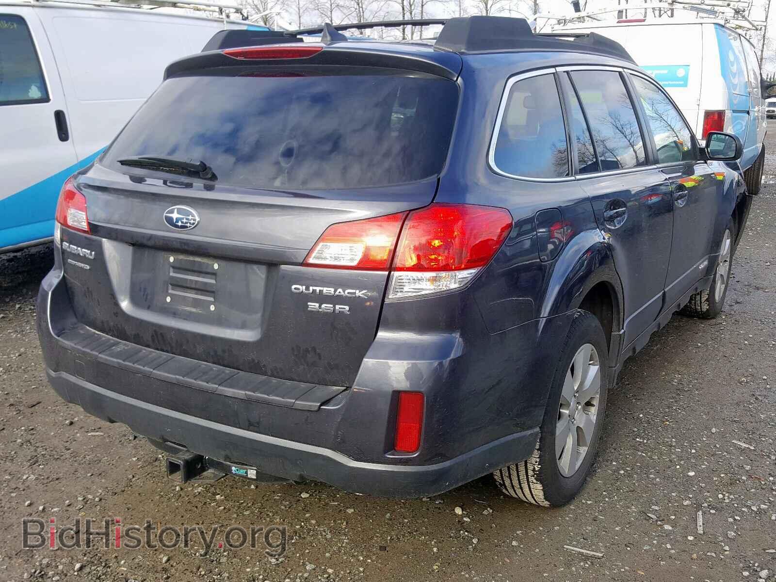 2011 SUBARU OUTBACK - VIN: 4S4BRDKC1B2385973 - Photo 4